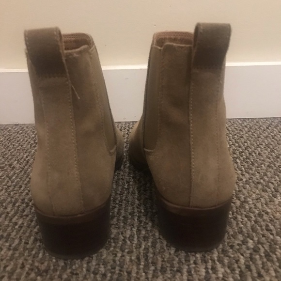 COPY - Steve Madden Chelsea Taupe Suede Booties - Picture 3 of 7
